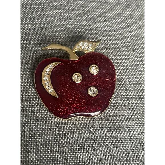 Vintage Enamel Red Apple Brooch Pin Rhinestone Teacher New York - Picture 1 of 5